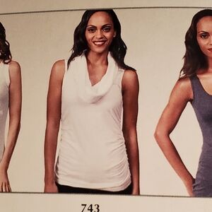 CAbi style# 743 Cowl tank, white sleeveless sz Med